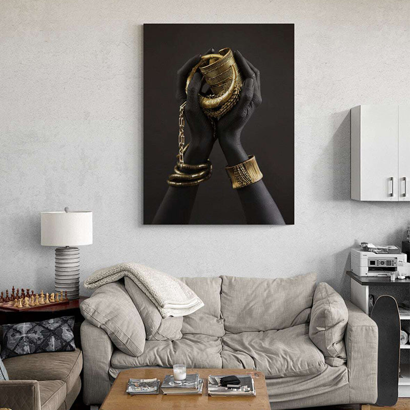 HANDS OF GOLD wall decor